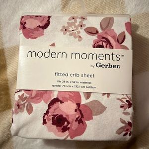 Fitted Crib Sheet (28inx52in)